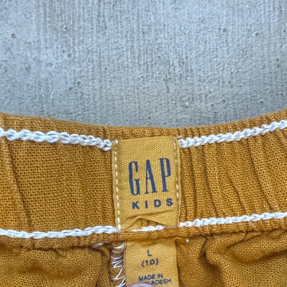Gap kids linen Blend hand dyed tumeric tone ochre Cargo Pants size 10 EUC - Picture 2 of 4